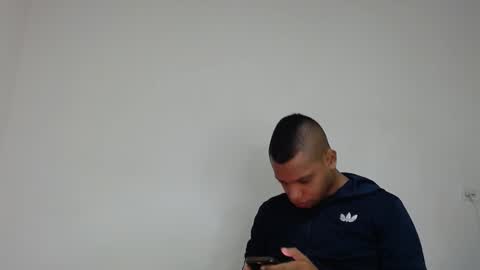 Snapshot of drako_monstercock chatting on February 26, 2026, 10:47 am drako_monstercock online show from February 26, 2026, 10:47 am