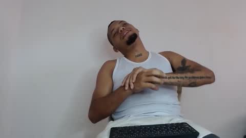 Snapshot of drako_monstercock chatting on March 12, 2026, 5:30 pm drako_monstercock online show from March 12, 2026, 5:30 pm