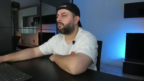 DravenPeak online show from July 24, 2026, 3:26 am