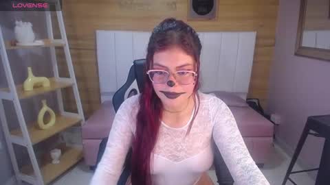 Snapshot of draviana_a chatting on October 18, 2025, 3:20 am Draviana  online show from October 18, 2025, 3:20 am