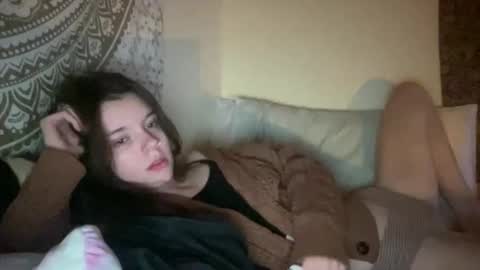 ur dream girl online show from April 10, 2026, 9:14 am