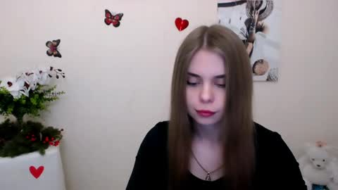 Mari online show from April 27, 2026, 7:17 am