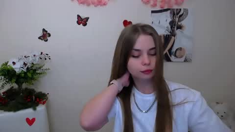 Mari online show from May 8, 2026, 5:24 am