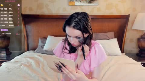 Snapshot of dream_melody chatting on October 11, 2025, 9:46 pm Hi Im Monika Welcome to my room online show from October 11, 2025, 9:46 pm