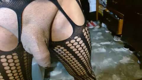 Snapshot of dream_real chatting on February 24, 2026, 11:41 am dreamreal online show from February 24, 2026, 11:41 am