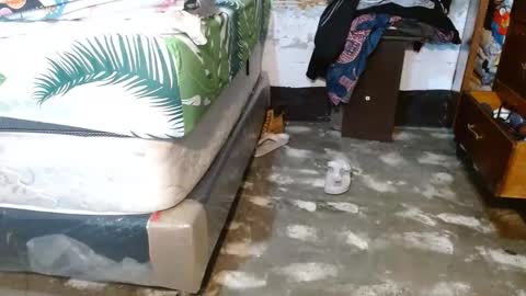 Snapshot of dream_real chatting on March 18, 2026, 10:40 am dreamreal online show from March 18, 2026, 10:40 am