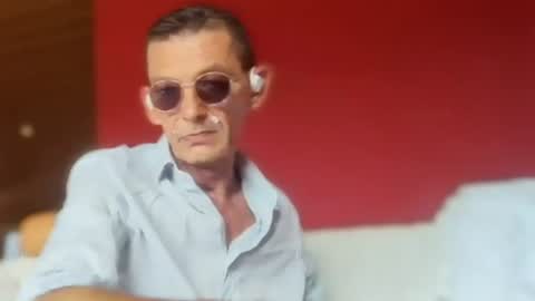 Snapshot of dreambob chatting on July 14, 2026, 7:24 am Dreambob online show from July 14, 2026, 7:24 am