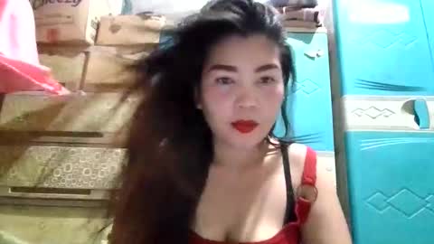 Snapshot of dreamer_17 chatting on October 6, 2025, 5:27 am Maui online show from October 6, 2025, 5:27 am