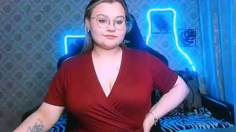 dreamforyoue2 online show from June 29, 2026, 7:03 pm