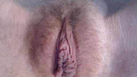 Olivia and Max online show from March 29, 2026, 11:10 am