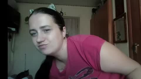 Snapshot of dreamiebelle chatting on September 22, 2025, 10:06 am dreamiebelle online show from September 22, 2025, 10:06 am