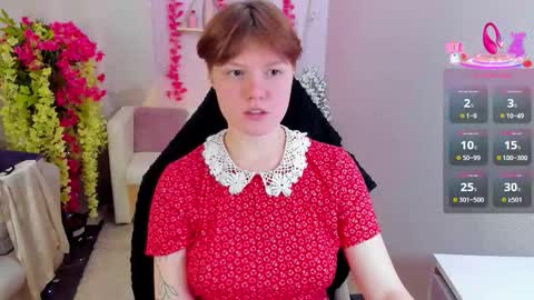 Snapshot of dreammyluna chatting on September 25, 2025, 8:45 pm Luna online show from September 25, 2025, 8:45 pm