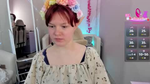 Snapshot of dreammyluna chatting on October 11, 2025, 8:40 pm Luna online show from October 11, 2025, 8:40 pm