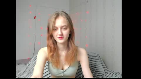 Snapshot of dreamy_pollyyy chatting on April 13, 2026, 4:12 pm dreamy_pollyyy online show from April 13, 2026, 4:12 pm