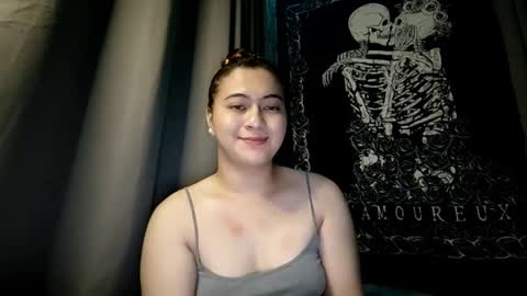 dreamycreamyst online show from December 24, 2024, 2:54 pm