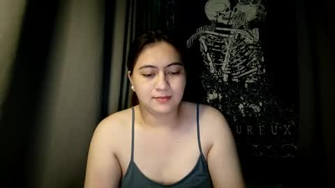 dreamycreamyst online show from January 11, 2025, 5:10 am