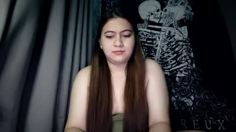 dreamycreamyst online show from January 29, 2025, 9:39 pm