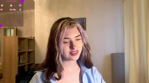Dia online show from April 28, 2026, 2:44 pm