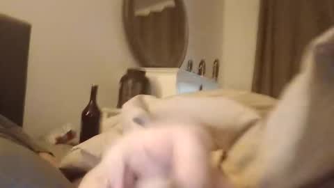 drew1982276635 online show from December 22, 2025, 12:51 am