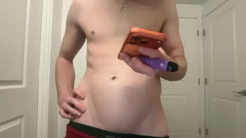 Snapshot of drewmackin05 chatting on February 14, 2026, 3:47 am drewmackin05 online show from February 14, 2026, 3:47 am