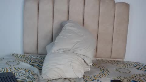 dricusabdallah online show from February 1, 2026, 7:23 pm