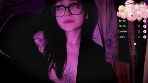 Tara  Sonny online show from October 3, 2025, 2:30 am