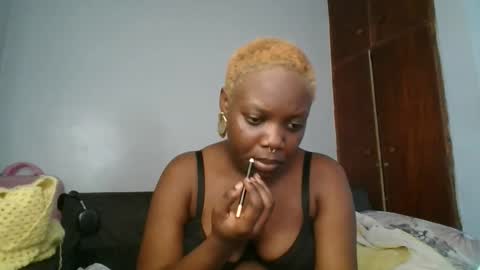 Kimberly online show from November 29, 2025, 12:52 pm