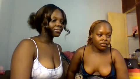 Snapshot of drip_doll_ chatting on February 26, 2026, 8:52 pm Kimberly online show from February 26, 2026, 8:52 pm