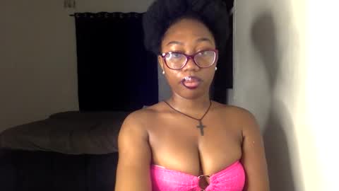 luna online show from February 22, 2026, 4:13 am