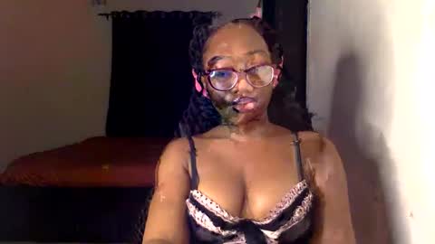 luna online show from March 3, 2026, 5:57 am