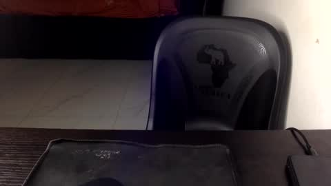 luna online show from March 19, 2026, 4:38 am