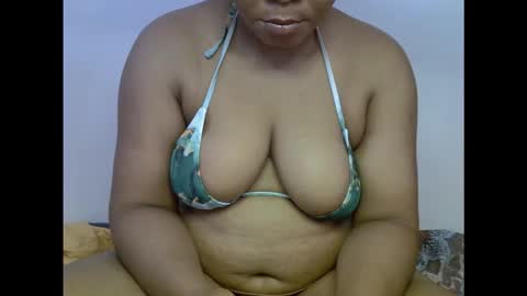 Snapshot of drippingnwet chatting on February 11, 2026, 9:36 am drippingnwet online show from February 11, 2026, 9:36 am