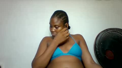 Snapshot of drippussy30 chatting on January 28, 2025, 2:00 am drippussy30 online show from January 28, 2025, 2:00 am