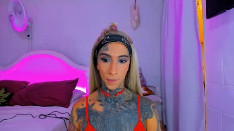 Snapshot of drippyorlove chatting on September 28, 2025, 3:50 pm drippyorlove online show from September 28, 2025, 3:50 pm