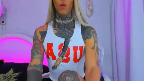 Snapshot of drippyorlove chatting on October 20, 2025, 7:36 pm drippyorlove online show from October 20, 2025, 7:36 pm