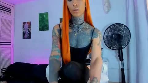 Snapshot of drippyorlove chatting on February 26, 2026, 9:25 pm drippyorlove online show from February 26, 2026, 9:25 pm