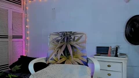 drippyorlove online show from May 7, 2026, 1:38 pm