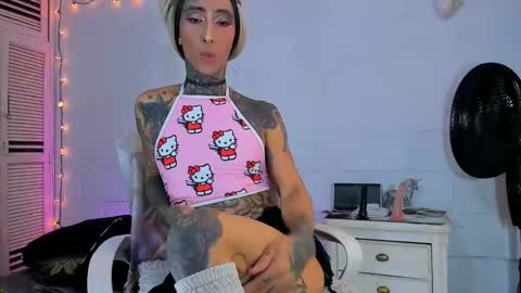 drippyorlove online show from May 13, 2026, 7:22 pm