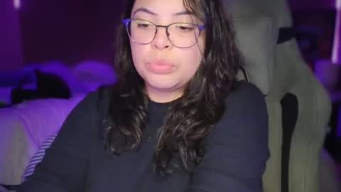 Snapshot of drizzypeach602 chatting on October 4, 2025, 4:54 am Drizzypeach602 online show from October 4, 2025, 4:54 am