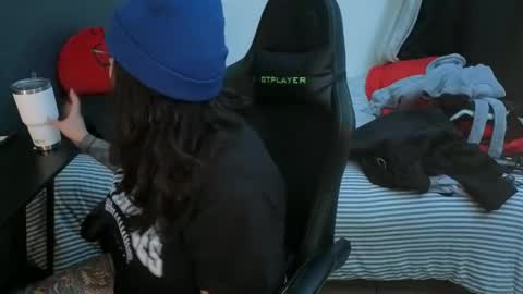 Snapshot of drizzypeach602 chatting on March 13, 2026, 6:31 am Drizzypeach602 online show from March 13, 2026, 6:31 am