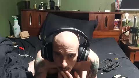 Snapshot of drkstar82 chatting on February 26, 2026, 10:14 am Dark Star online show from February 26, 2026, 10:14 am