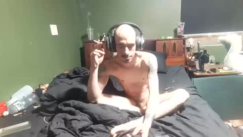 Snapshot of drkstar82 chatting on March 1, 2026, 1:57 pm Dark Star online show from March 1, 2026, 1:57 pm