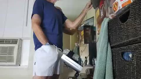 Snapshot of drmbigg chatting on July 8, 2026, 10:42 am Hello Hope you enjoy what you see. I love attention in dirty talk and tips thickcock edging precum dirtyTalk C2C online show from July 8, 2026, 10:42 am