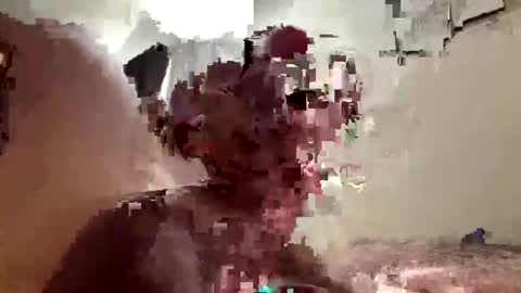 droppingloads82 online show from March 2, 2025, 4:10 pm