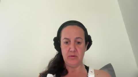 Dr. Resa online show from May 6, 2026, 8:19 am