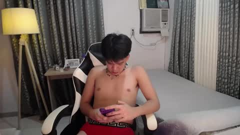 Arch online show from March 5, 2025, 9:59 pm