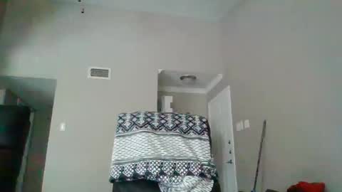 Snapshot of dsmoov_ chatting on October 28, 2025, 7:05 pm SmoovFanz online show from October 28, 2025, 7:05 pm