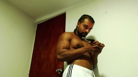 S.K..maorisa98 VIDEOS SEXHARD PPBOY 55TASTEPROTEIN online show from February 25, 2026, 1:32 pm