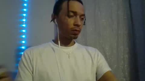 dubz07 online show from May 14, 2026, 12:17 am