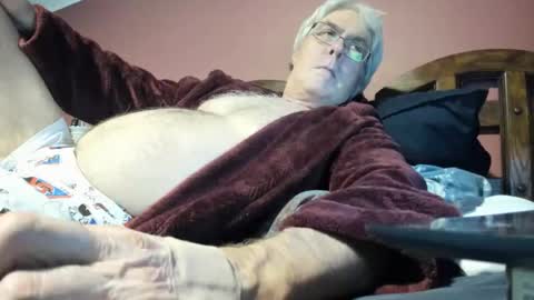 Snapshot of dug38 chatting on October 2, 2025, 1:45 am Doug online show from October 2, 2025, 1:45 am